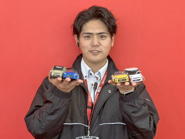 営業スタッフ